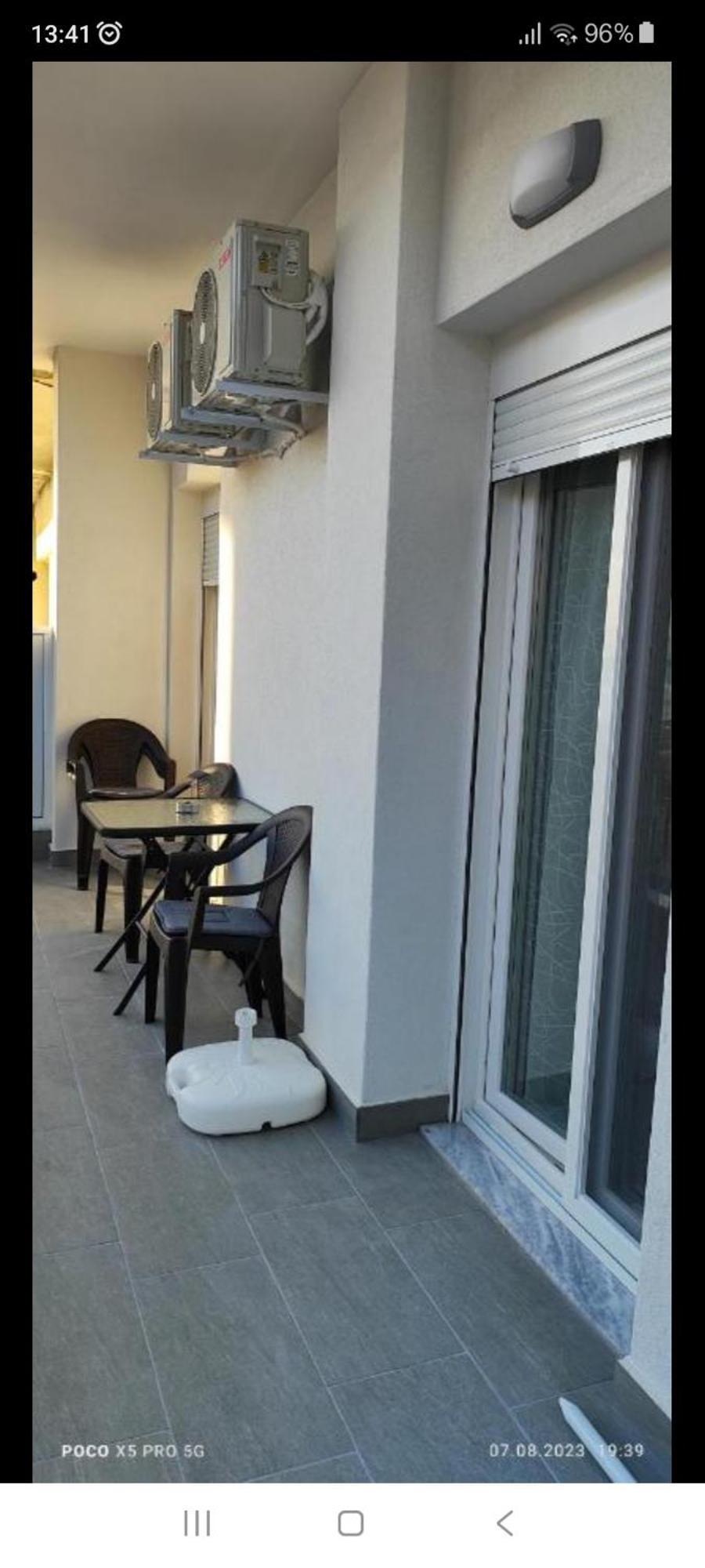 Umbrella Apartment Переа Экстерьер фото