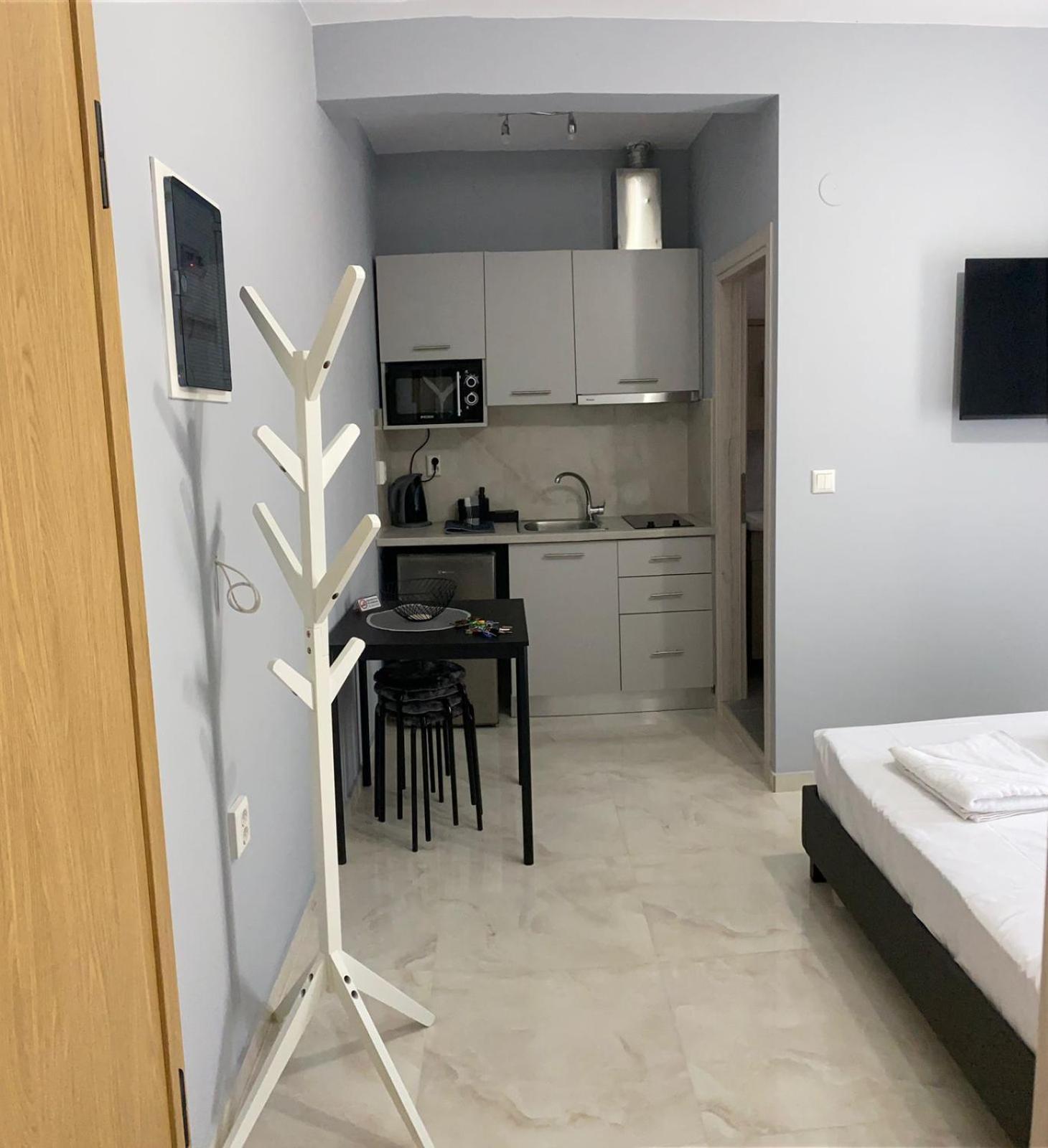 Umbrella Apartment Переа Экстерьер фото